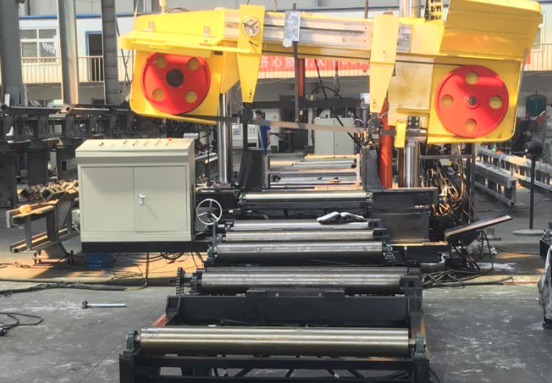 cnc band sawing machine